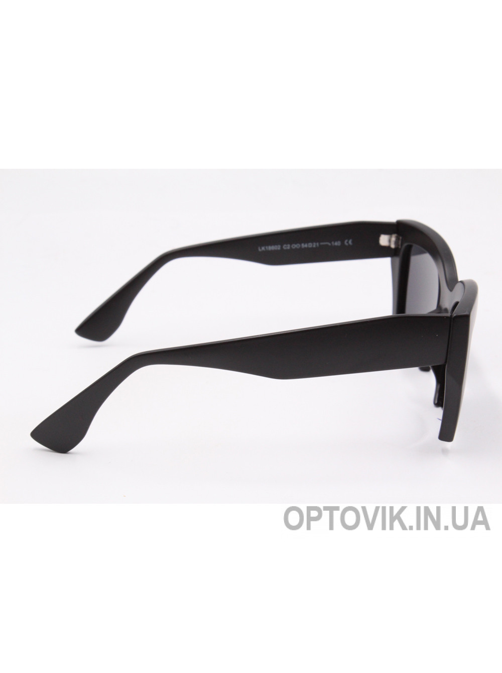 Солнцезащитные очки Leke LK18602