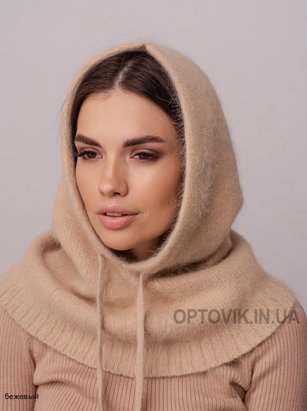 Женский капор Сандра